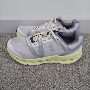 On Cloud Cloudrunner Women's Size 10.5 Frost Aloe Gray Lace Up Running Shoes